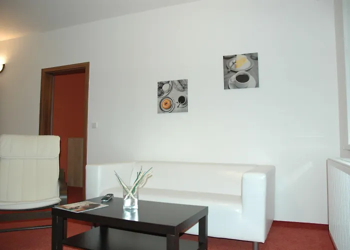 Apartmanovy Dum Landek 酒店 俄斯特拉发