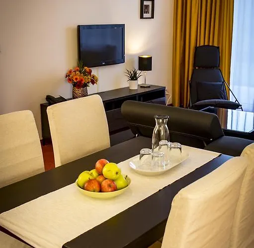 Apartmanovy Dum Landek Hotell 3*